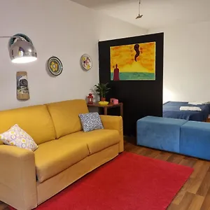 La Casa Di Domi Naples
