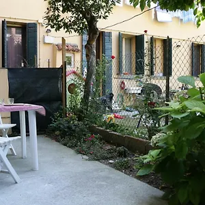 Flat Ganeo Venice
